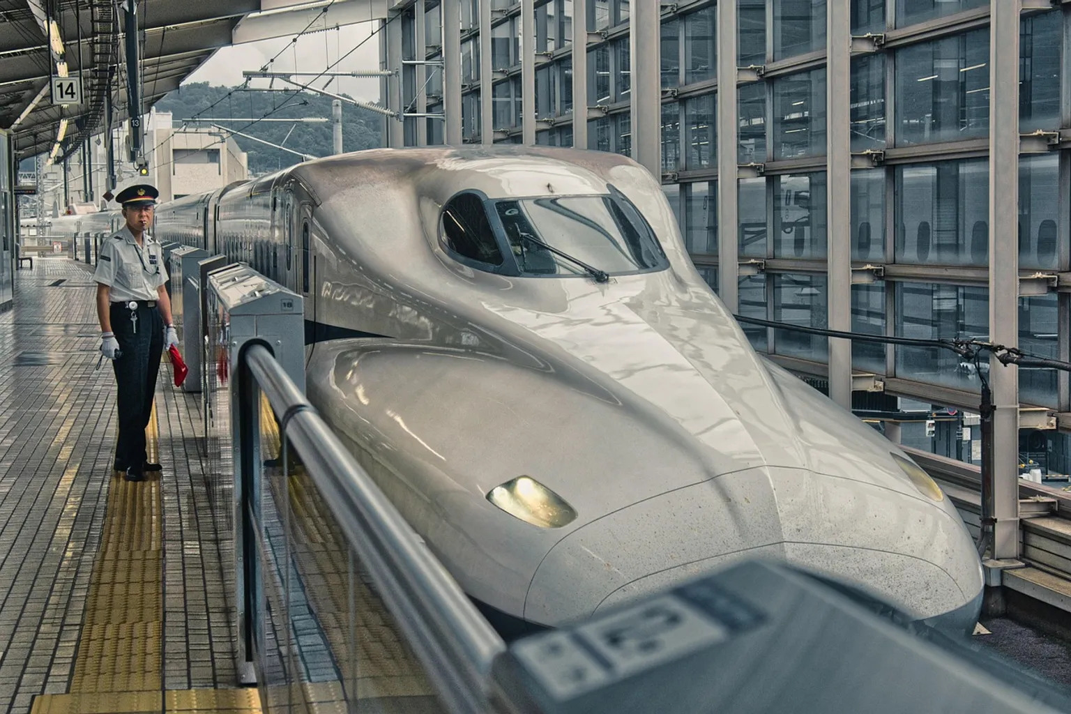 Chaos auf der Schiene: Warum die Bahn die deutsch-polnische Verbindung ausbremst