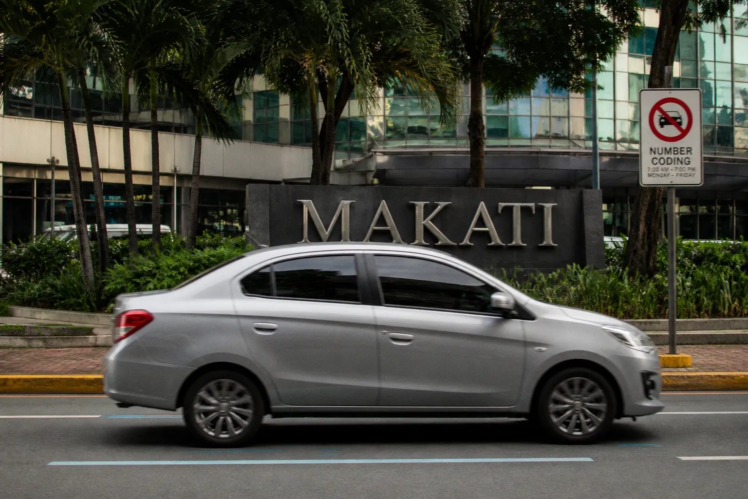 Mietwagen in Makati (Philippinen): Praktischer Ratgeber