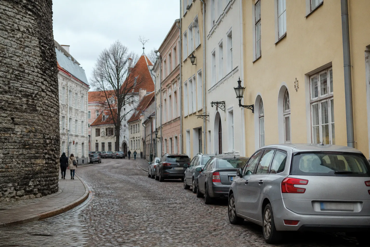 Mietwagen in Tallinn (Estland): Praktischer Ratgeber