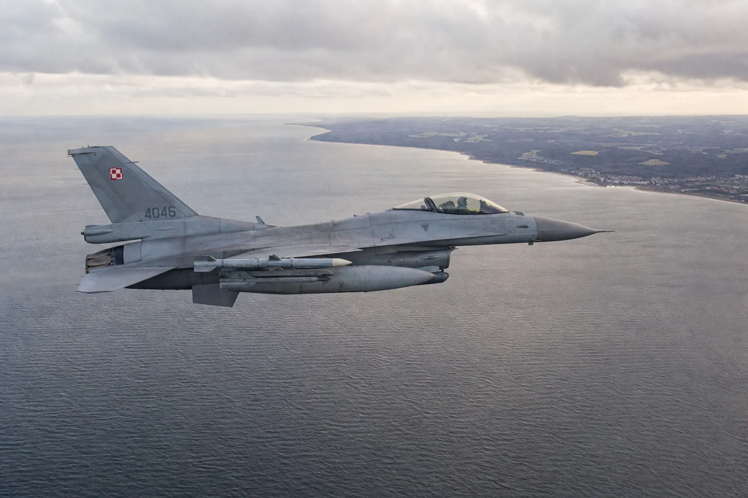 Polnische F-16 fangen russisches Aufklärungsflugzeug über der Ostsee ab